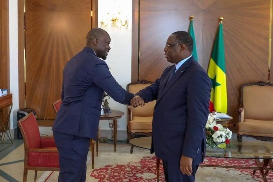 Macky Sall répond à Sonko : « Nous avons emprunté pour bâtir l’avenir, pas pour nous enfoncer dans la dette. »